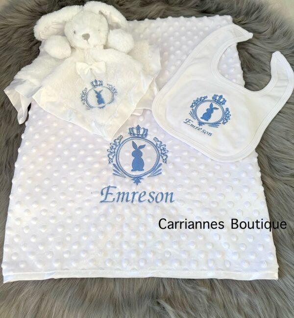 Personalised name embroidery baby’s set